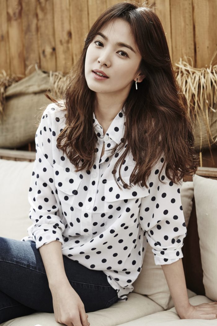 디자인 전문가를 꿈꾸는 저소득 학생들을 위해 기부한 배우 송혜교
