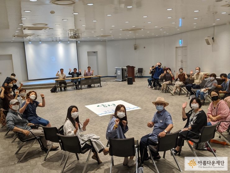 삽질 상영 후 단체사진