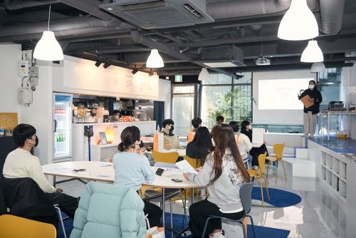 자료사진. 2021 자립준비청년 생활안정지원사업 현장 모습