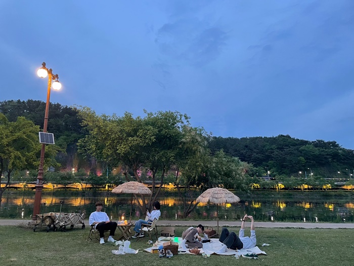 대학생 교육비 지원사업 길잡이 활동