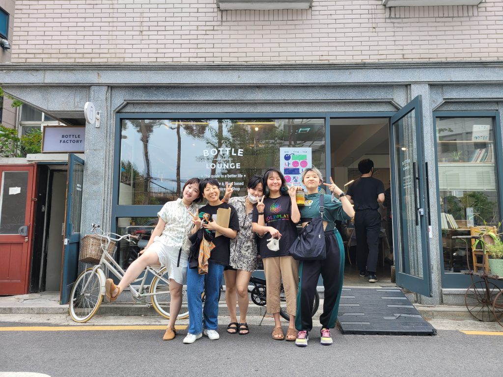 보틀팩토리에 방문한 ‘비건먼지’ 팀원들