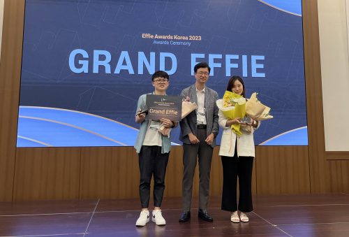 (왼쪽부터) 고일진 아이디엇 크리에이티브 디렉터-이시훈 에피 어워드 코리아 집행위원장-이지희 아름다운재단 매니저