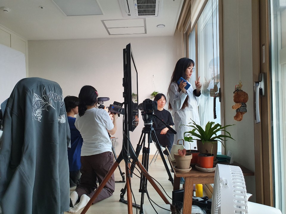 ‘비건먼지’ 유튜브 촬영 현장