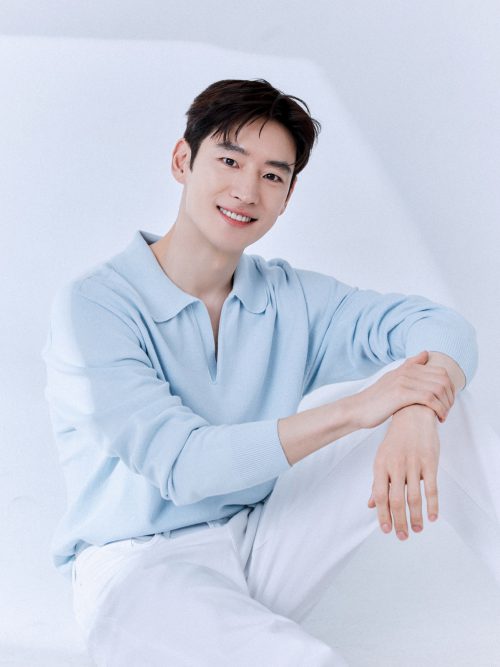 [사진] 배우 이제훈 프로필 사진