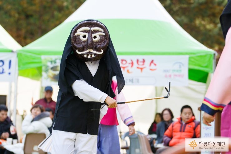 영등오광대의 주인공 말뚝이