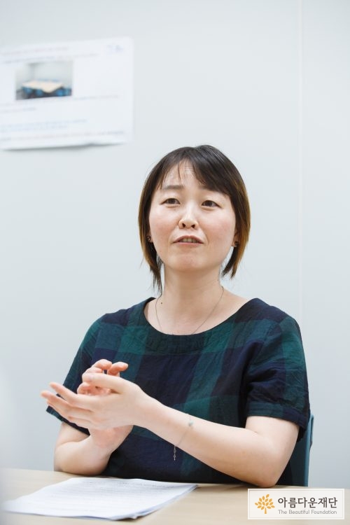 노동건강연대 박혜영 노무사가 인터뷰하는 모습