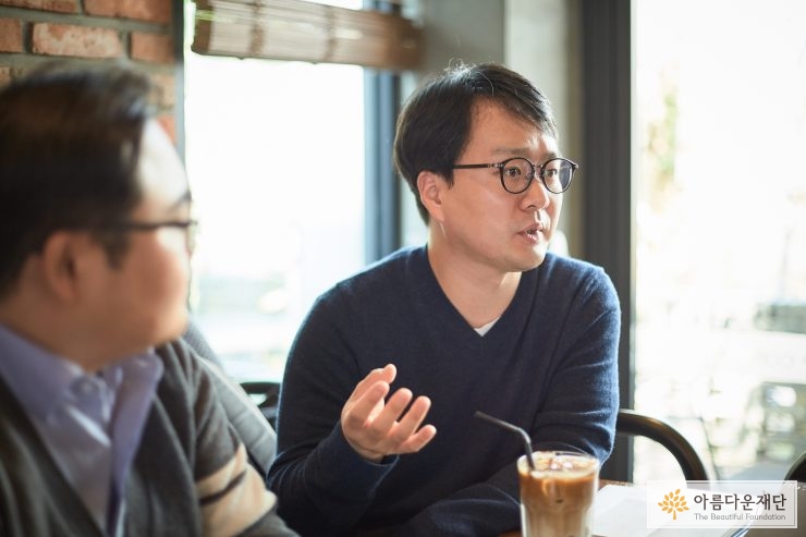 같은 10대라 해도 보호자의 보살핌 속에 있는 청소년과 오랜 방임 속에 가출과, 노숙, 배회를 일삼는 거리청소년은 생활패턴이 다르다는 점, 이것이 문진표의 문항이 달라야 하는 이유다