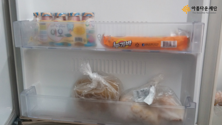 라벨지는 안 붙어있지만 버릴 수 없는 것들